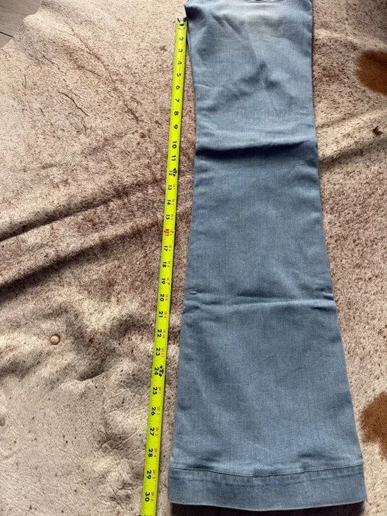 Light Wash 7 for all mankind Dojos - Picture 4 of 7